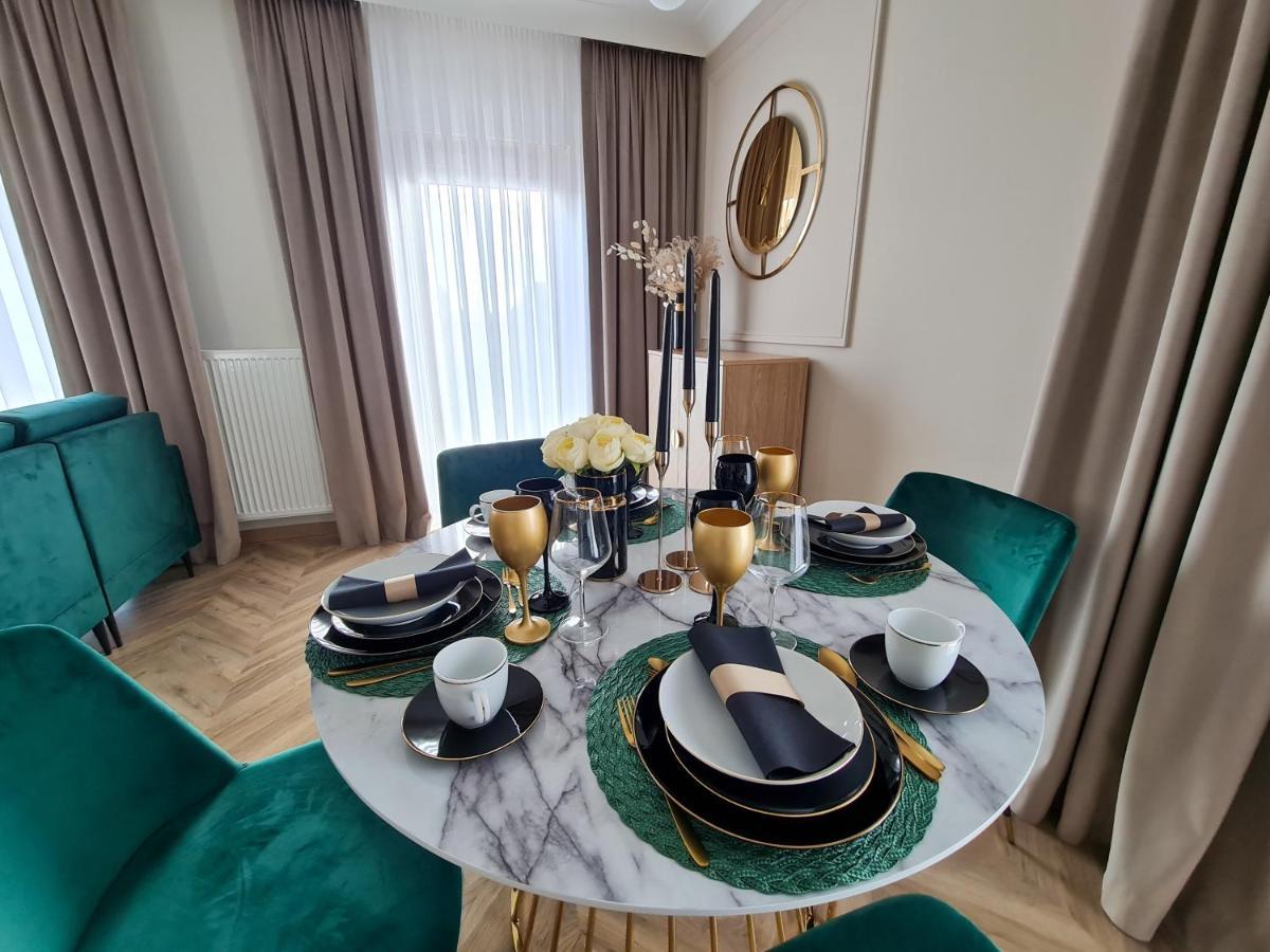 Apartamenty Hallera 4 Яроцин Экстерьер фото