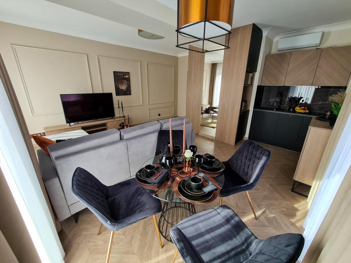 Apartamenty Hallera 4 Яроцин Экстерьер фото